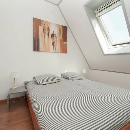 Near Dutch Coast & Sauna, Cleaning Included * Schagerbrug