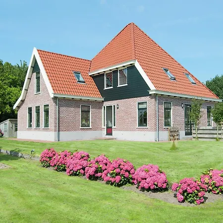Near Dutch Coast & Sauna, Cleaning Included